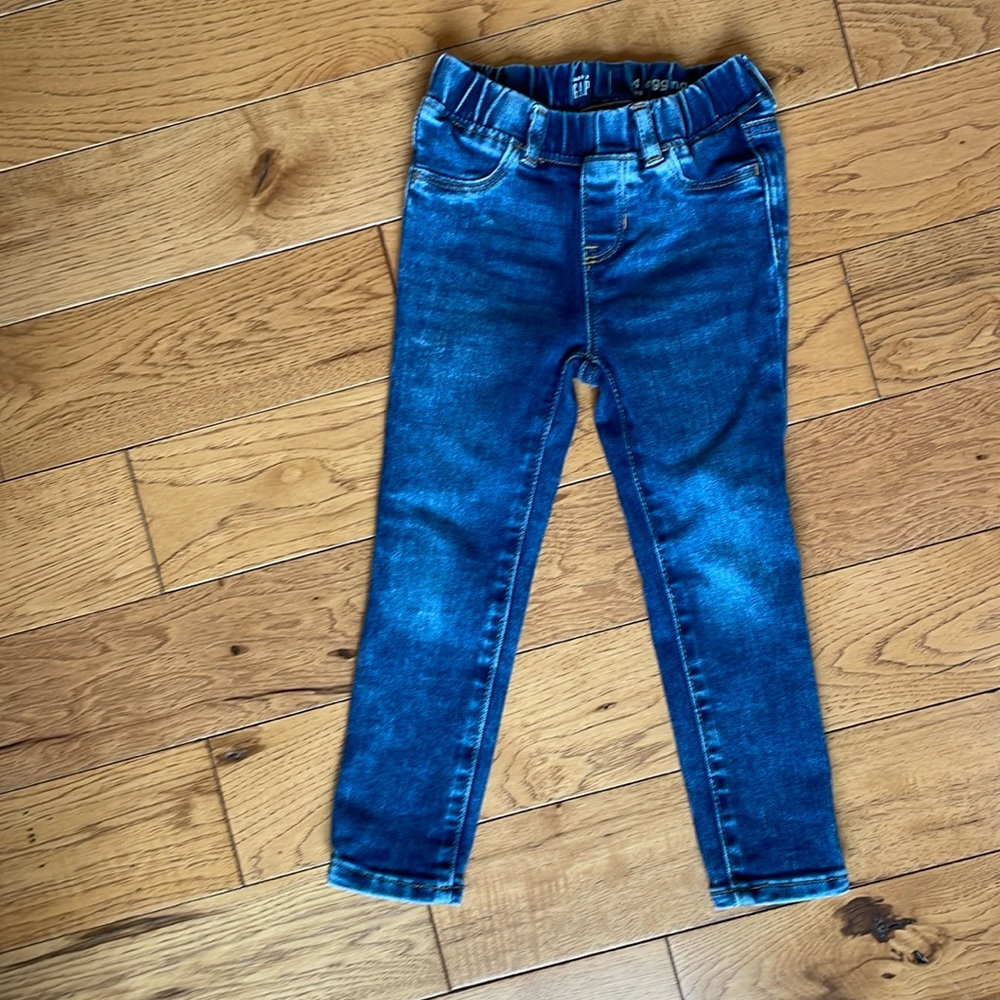 Gap Jegging size 4